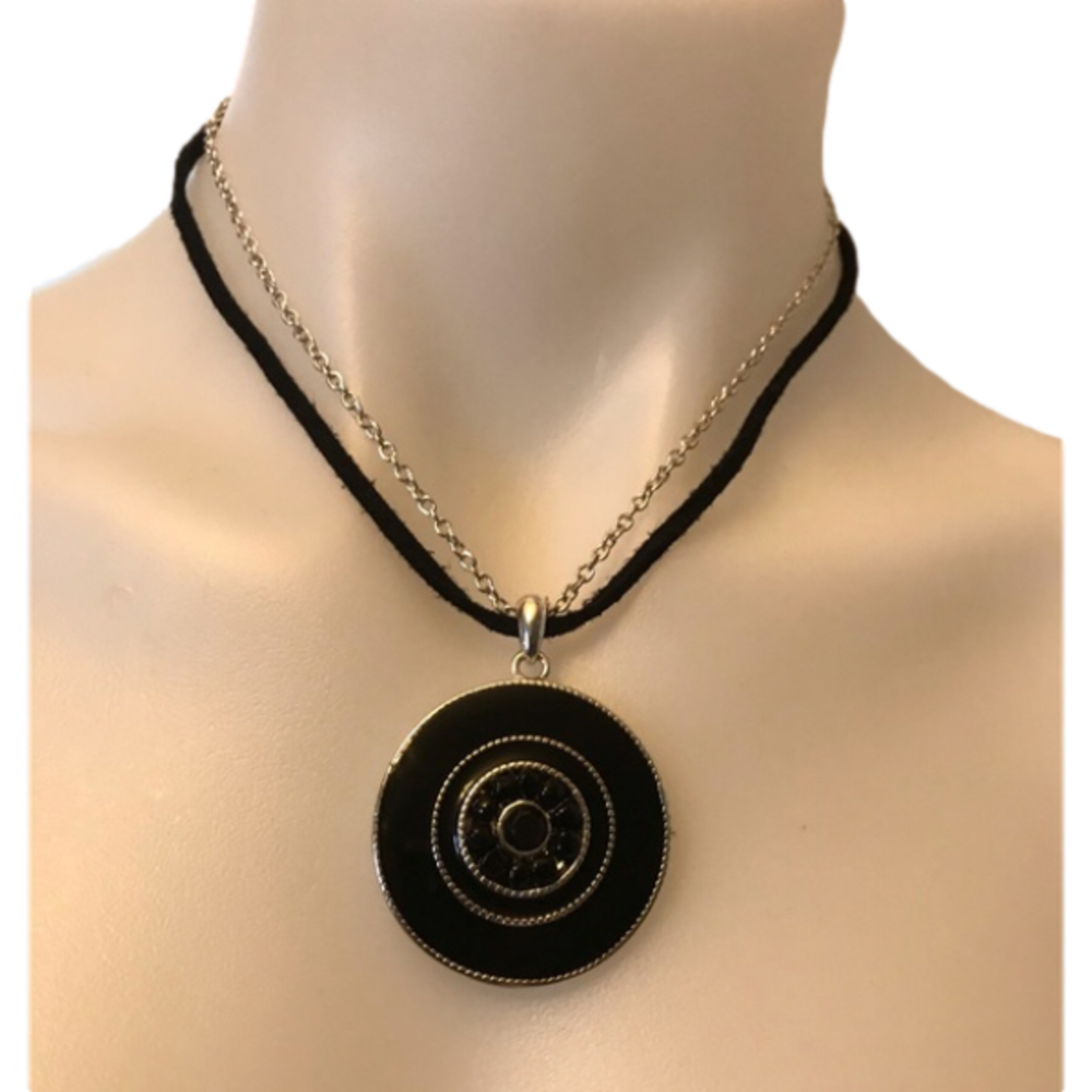 Silver/Black Necklace - Picture 1 of 2